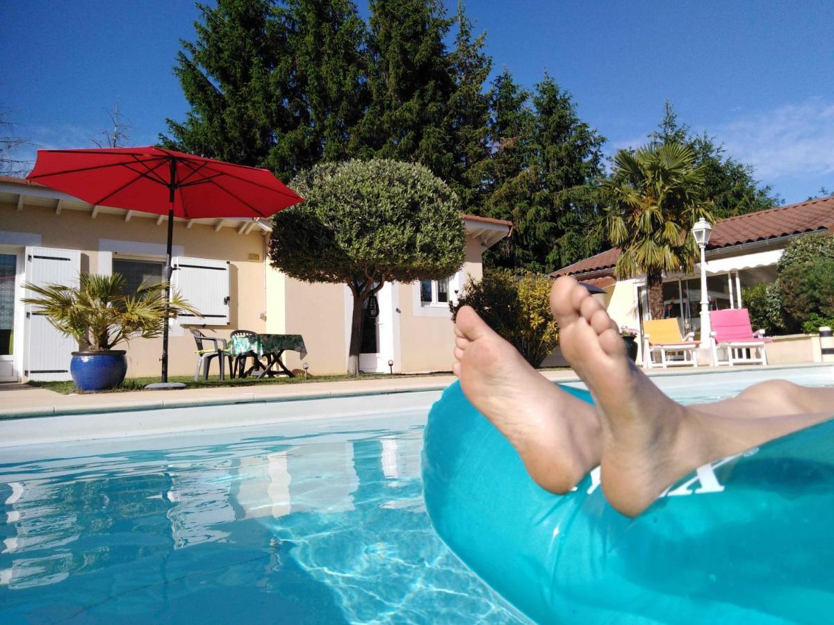 Coeuraccords, Spa & Bien-Etre Au Calme Naturiste Toute L'Annee Saint-Bardoux 外观 照片