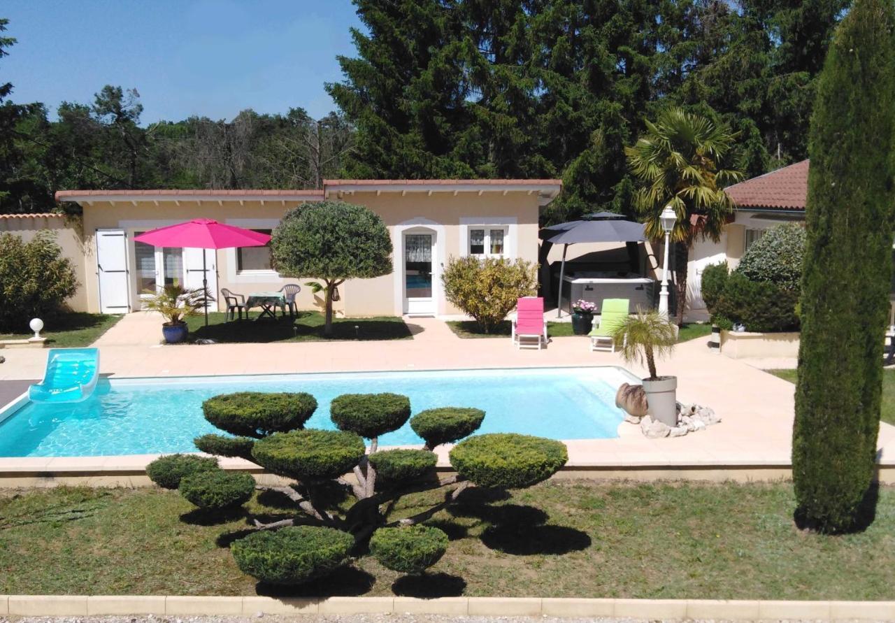 Coeuraccords, Spa & Bien-Etre Au Calme Naturiste Toute L'Annee Saint-Bardoux 外观 照片